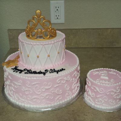 Baby's 1St Princess Birthday Cake