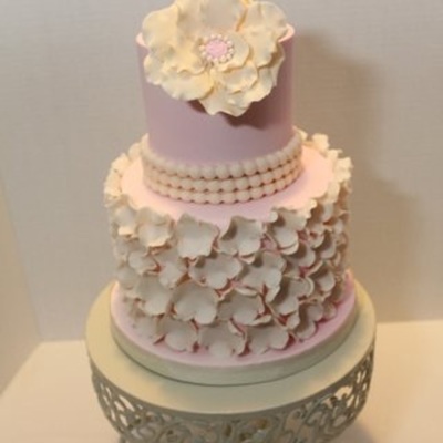 Vintage Ruffle Cake