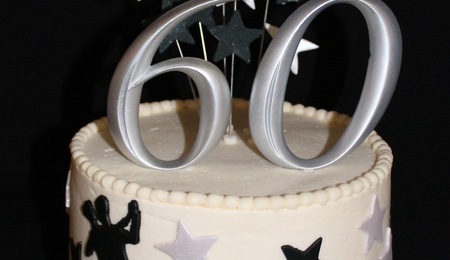 Automatic Cake Icing Machine Automatic Cake Icing Machine