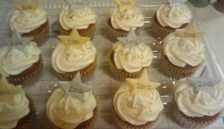 New Years Cake - CakeCentral.com