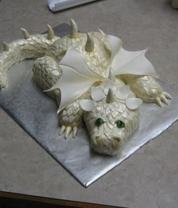 Dragon Cake