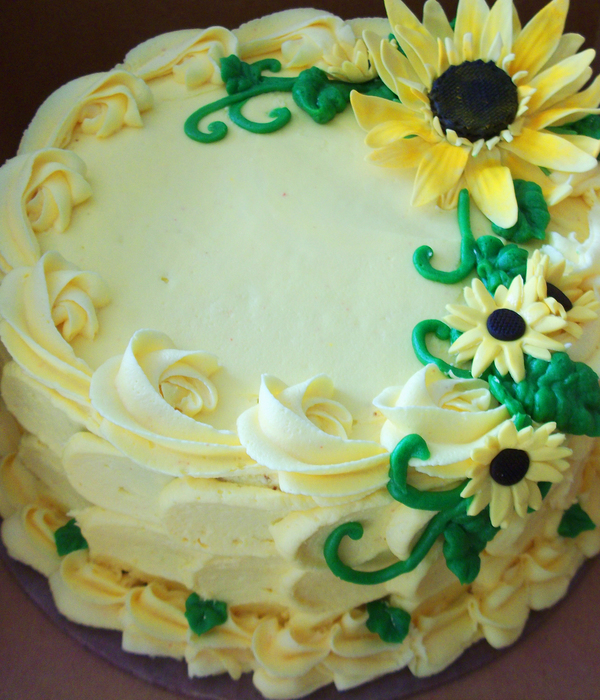 Sunflower Cake Decorating Photos