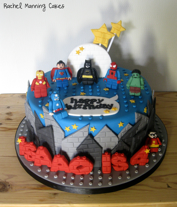 Lego Superhereos Cake