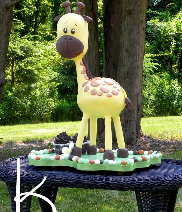 3D Sculpted Giraffe 1St Birthday Cake