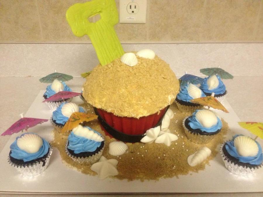 Sand Bucket Cake