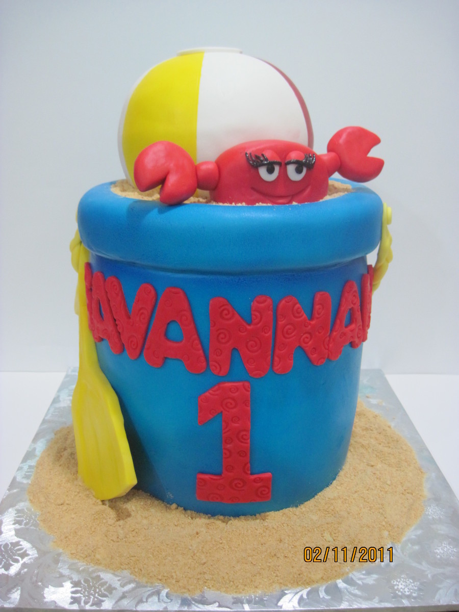 Beach Bucket Cake