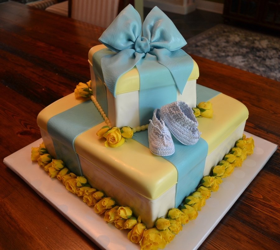 gift-boxes-baby-shower-cakecentral