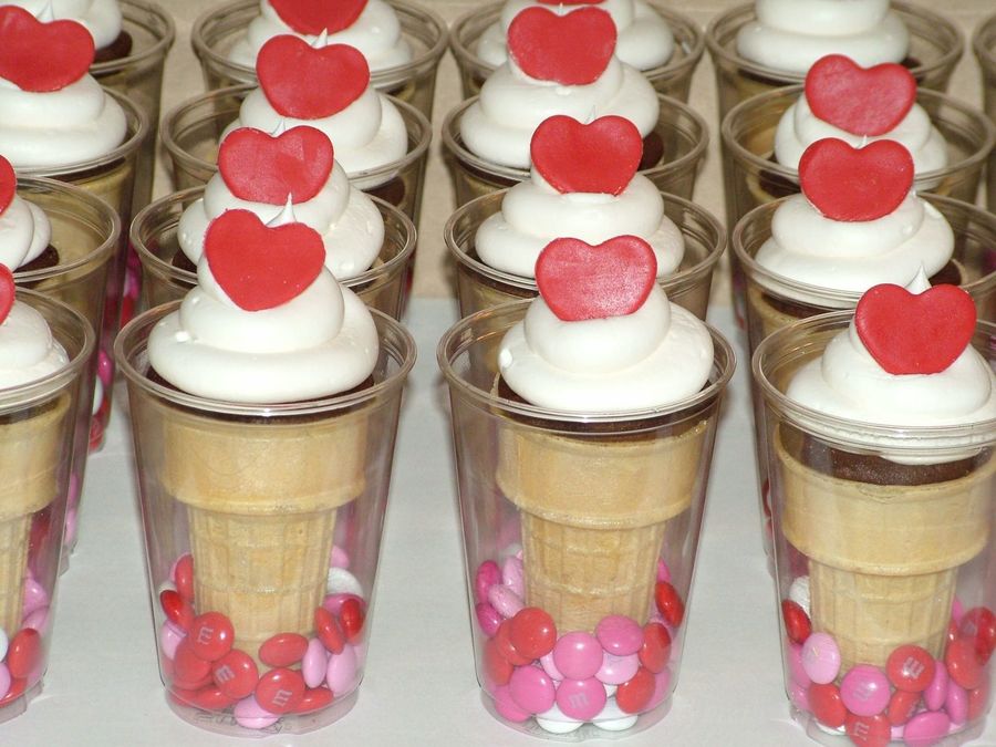 Valentine's Ice Cream Cupcakes