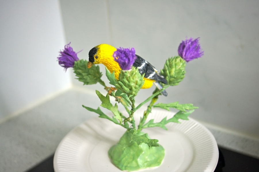 Gumpaste Thistle And Goldfinch