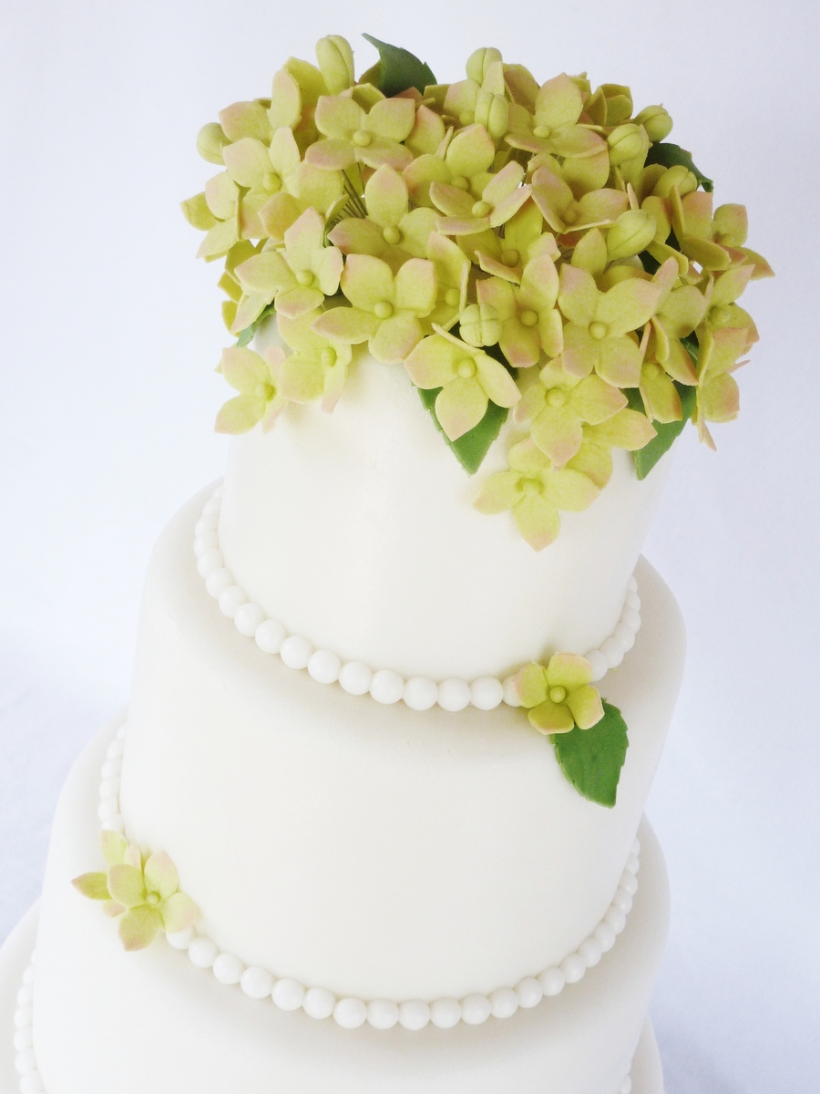 Hydrangea Wedding Cake