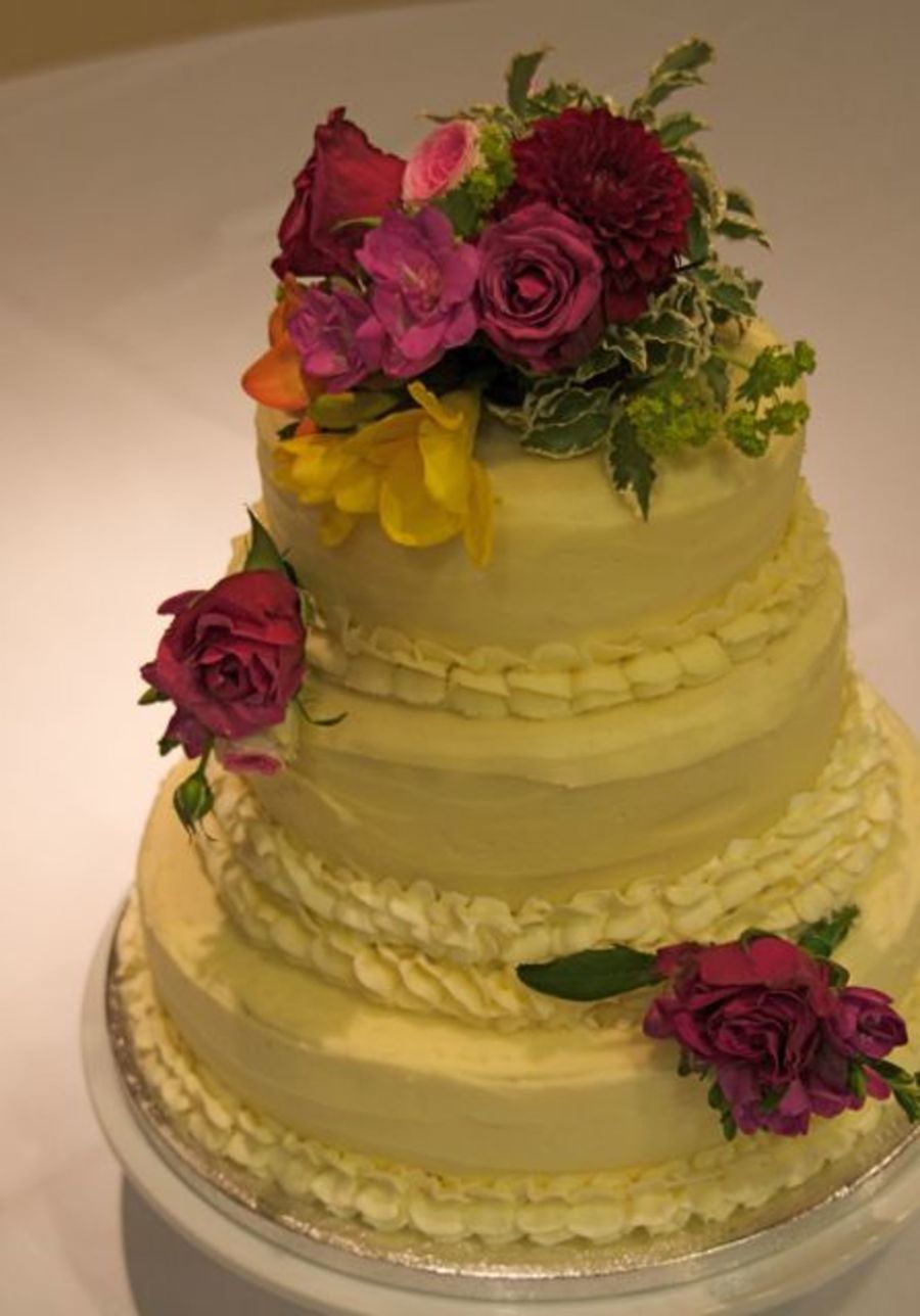 Buttercream Vintage Style Wedding Cake Buttercream Vintage Style Wedding Cake
