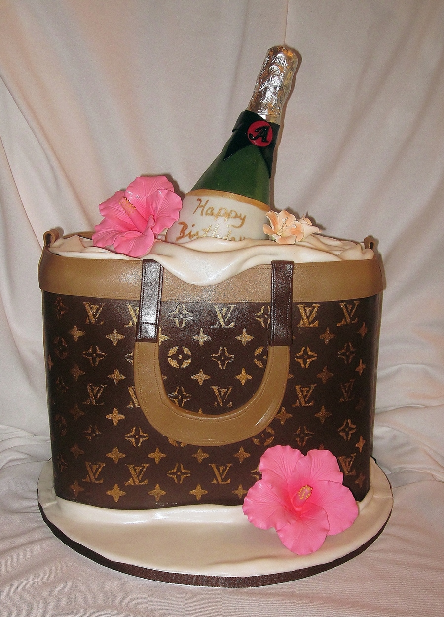 This Is My First Louis Vuitton Bag Cake I Used A Stencil To Make