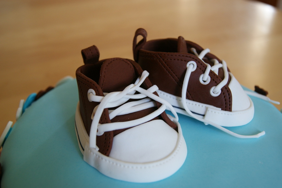 mini converse baby