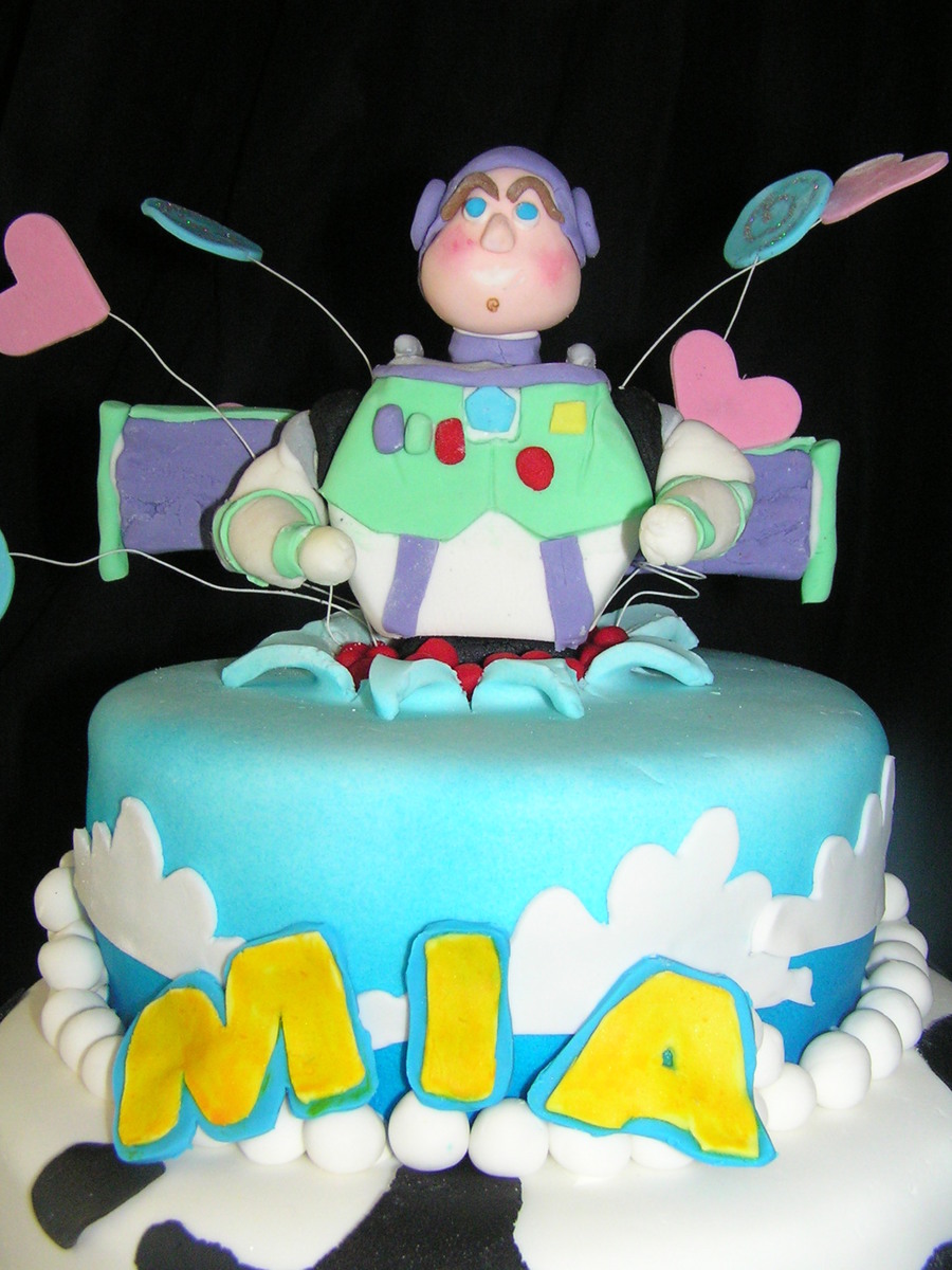 Buzz Birthday - CakeCentral.com