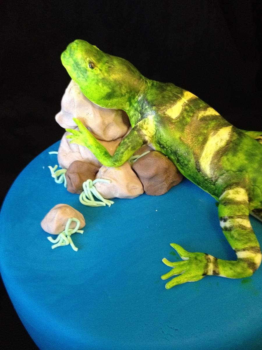 Lizard Cake