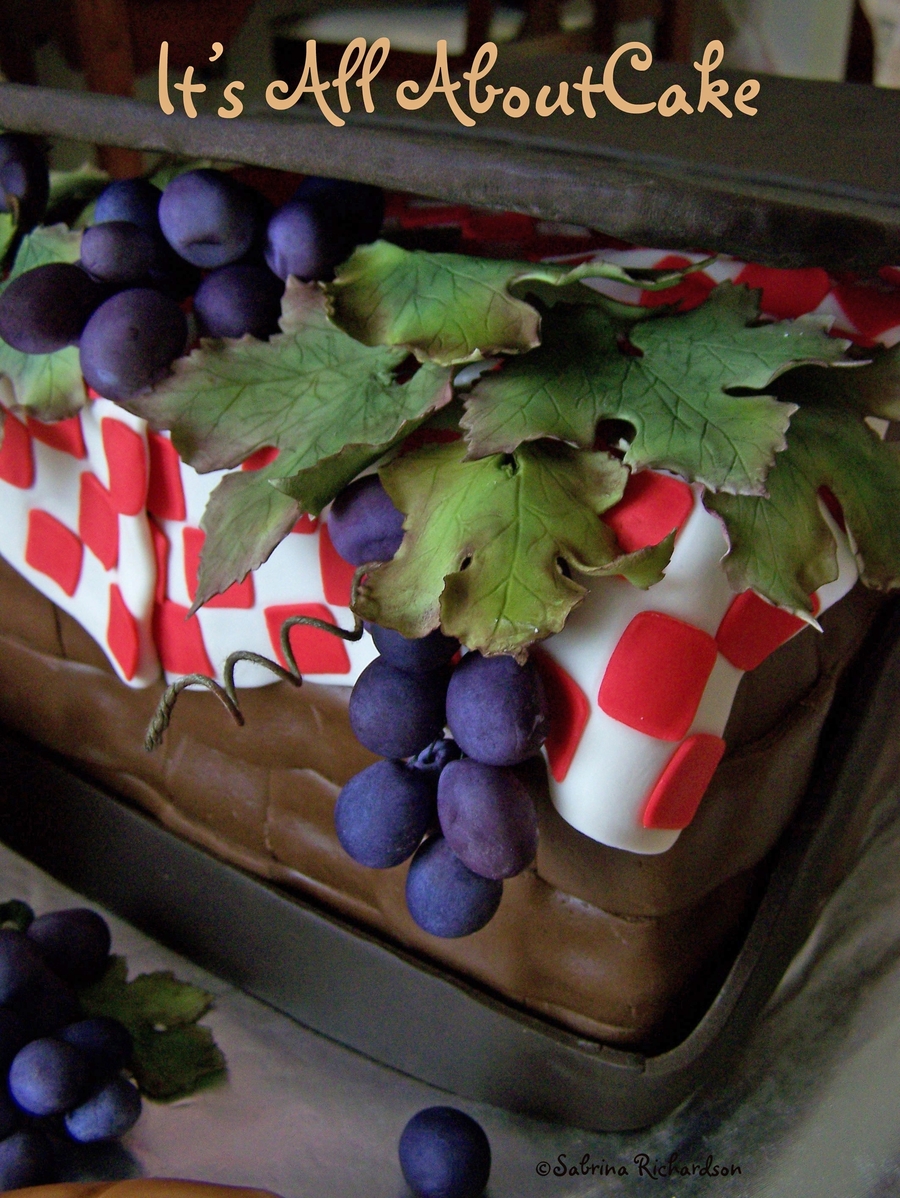Picnic Basket Cake