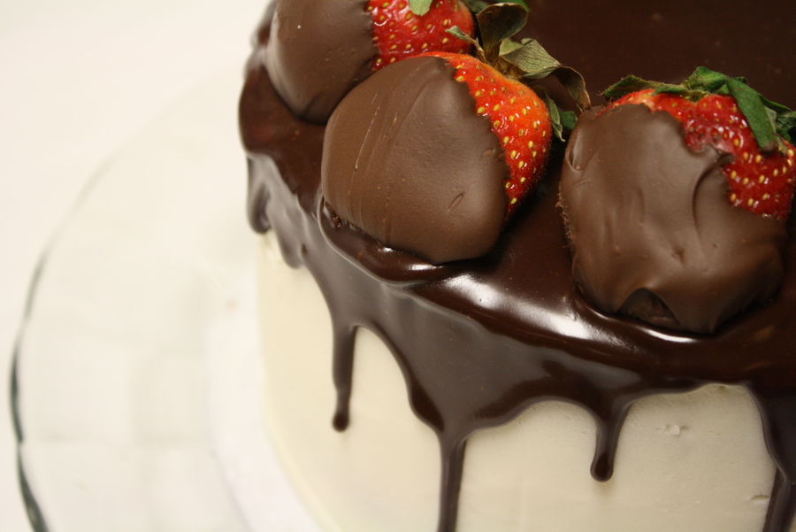 Strawberries & Red Velvet Cake With Chocolate Ganache
