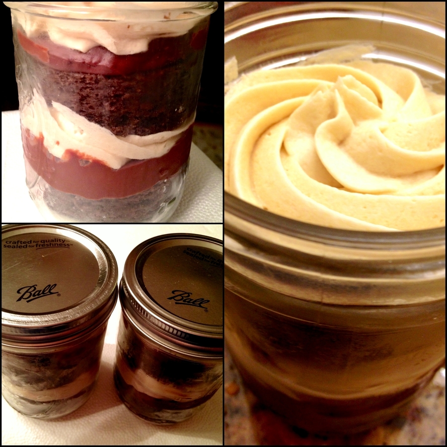Cake In A Mason Jar
