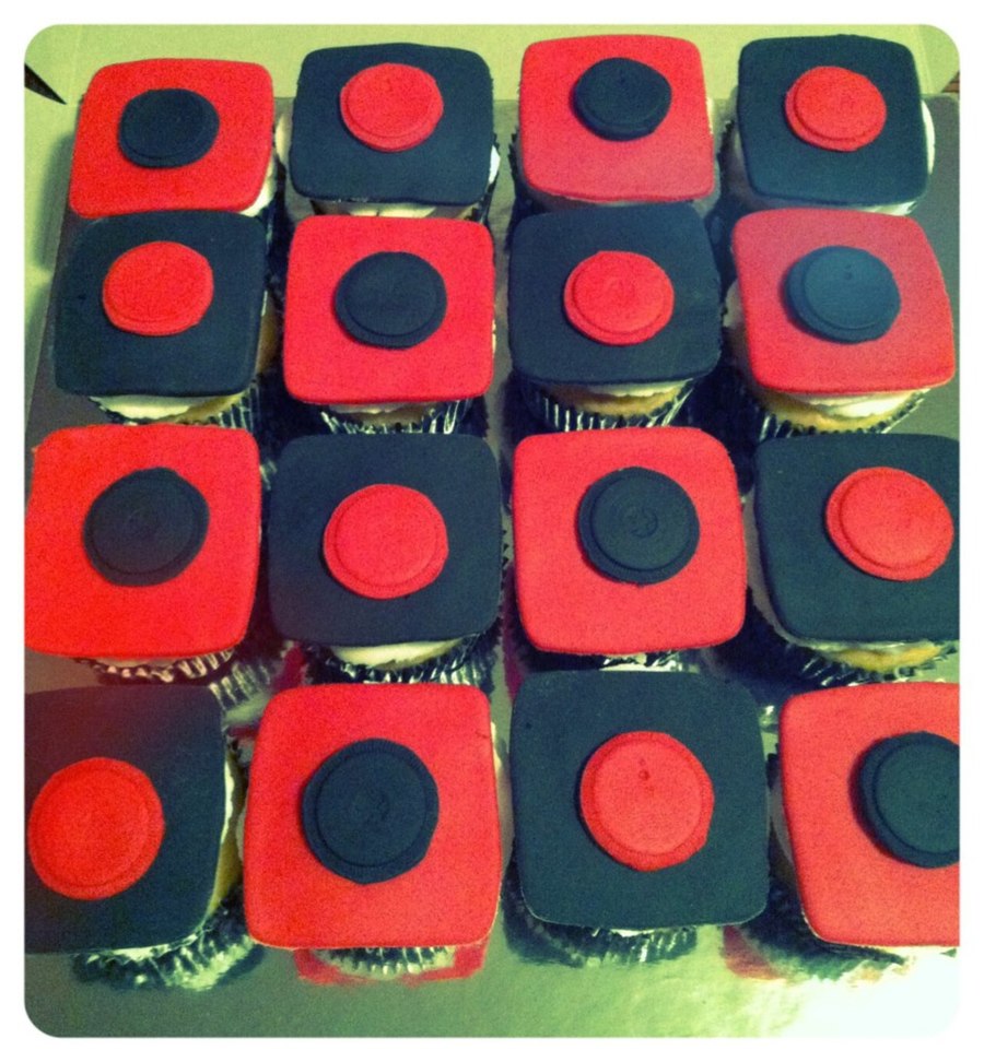 Checker Cupcakes