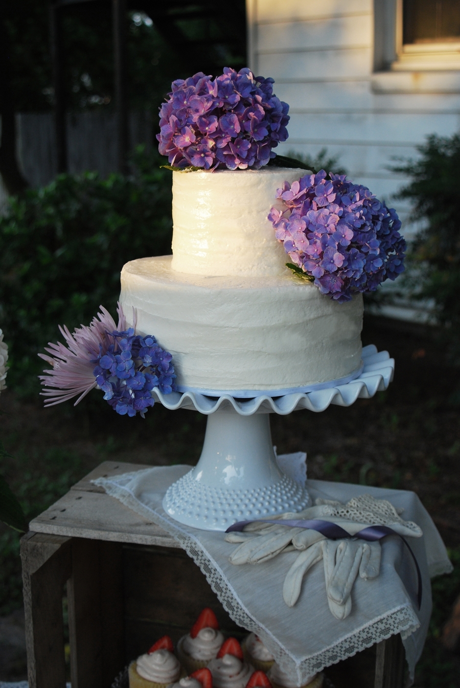 A Purple Country Rustic Chic Cupcake Spread Vegan Vanilla Cake With Strawberry Buttercream Regular Coconut Key Lime Curd Filling And A Purple Country Rustic Chic Cupcake Spread Vegan Vanilla Cake With Strawberry Buttercream Regular Coconut Key Lime Curd Filling And