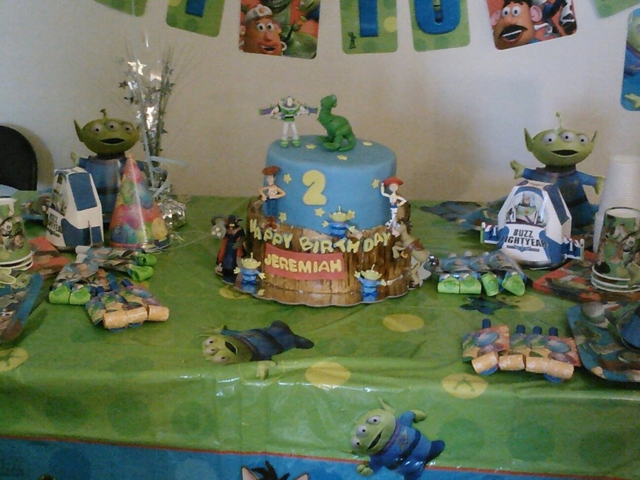 Toy Story Cake