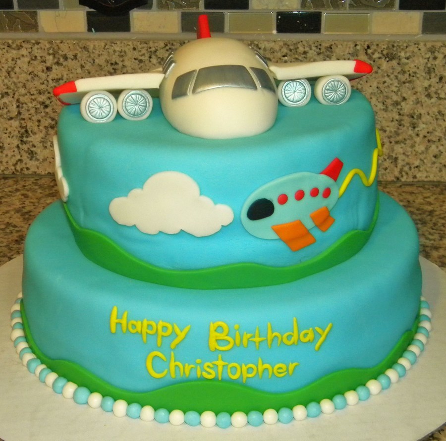 Birthday Cake For A 8 Year Old Boy Cake Is Vanilla With ...