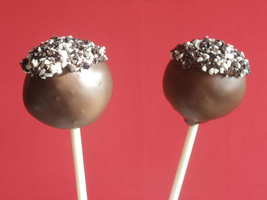 Cookies And Cream Cake Pops