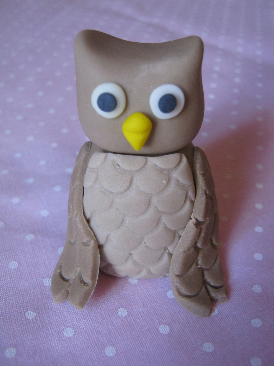 Sugarpaste Owl