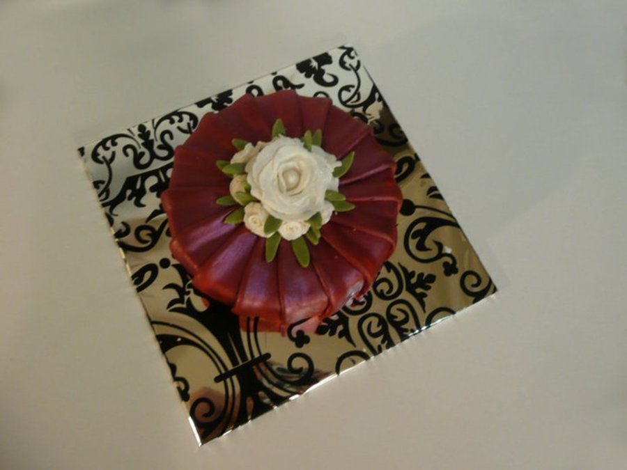 Cake With Folds