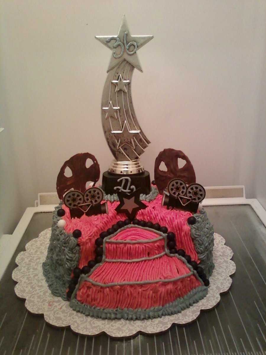 Hollywood Cake