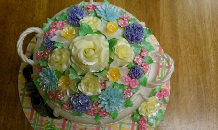 Flower Basket Birthday Cake