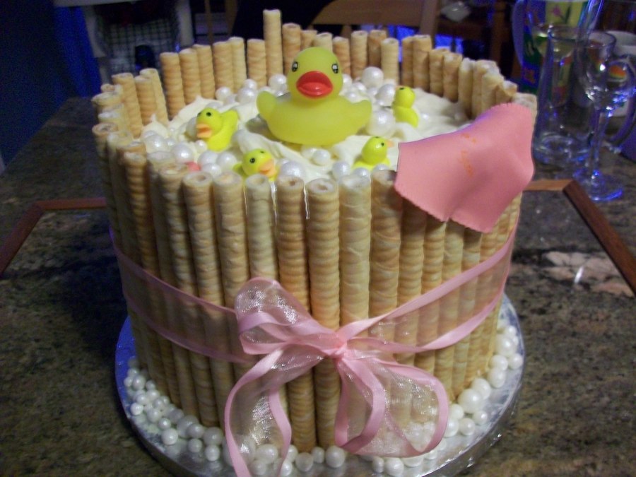 Bathtub Baby Shower Cake