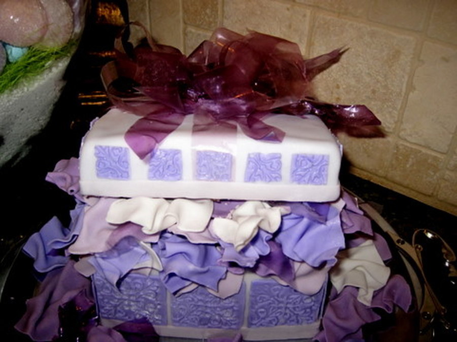 Open Gift Box Cake - CakeCentral.com