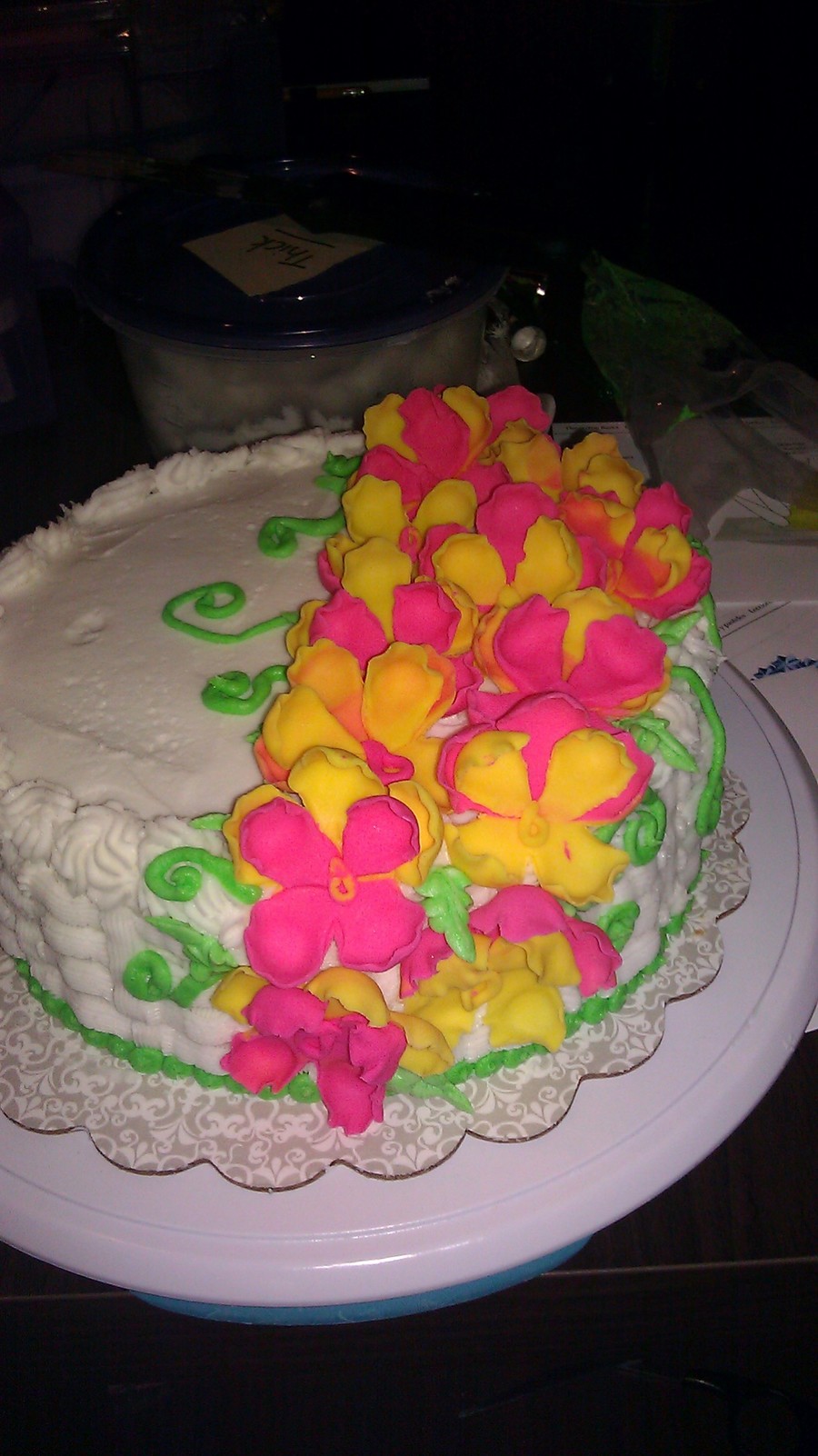 Final Cake Wilton Flowers And Cake Desing Class