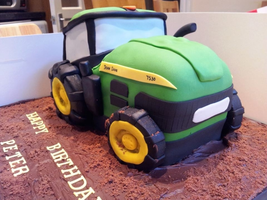Tractor Cake CakeCentral Com 900 826552dy29 Tractor Cake