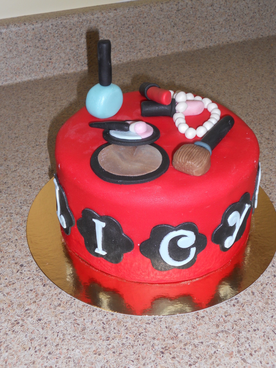 Makeup Cake