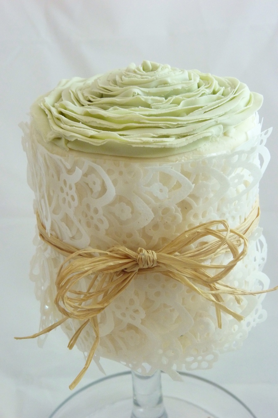 Edible Rice Paper Lace And Fondant Rose Cake