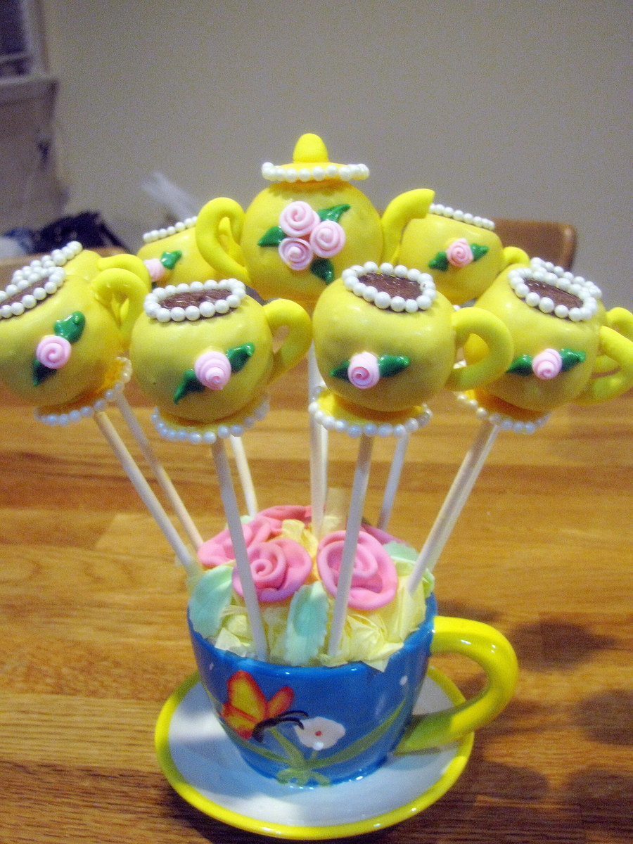 Tea Pot Set Cake Pops