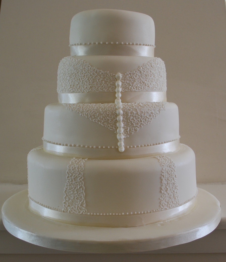 Lace Effect Wedding Cake