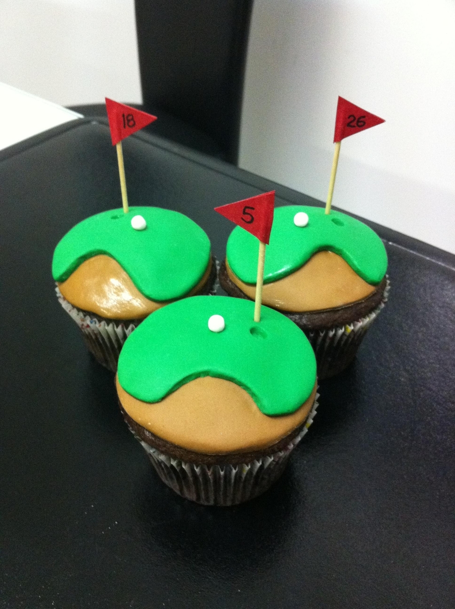 Golf & Nz Silver Fern Theme Cupcakes Golf & Nz Silver Fern Theme Cupcakes