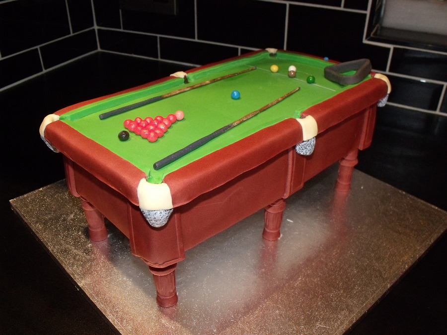 Snooker Table Cake