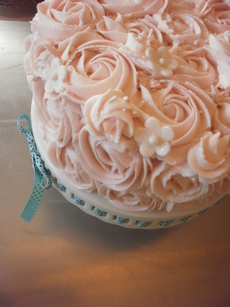 Swirl Rose Cake