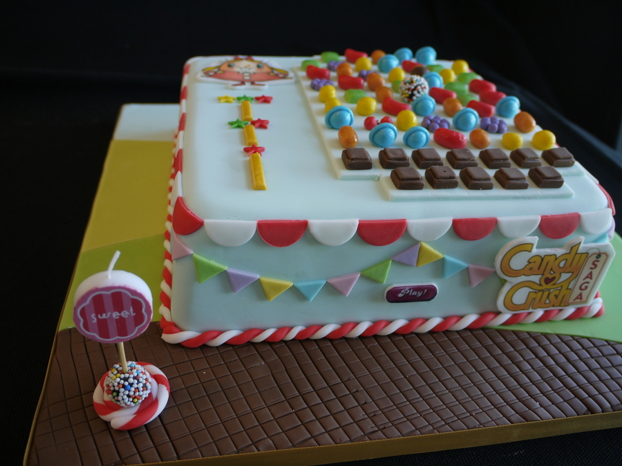 Candy Crush Cake