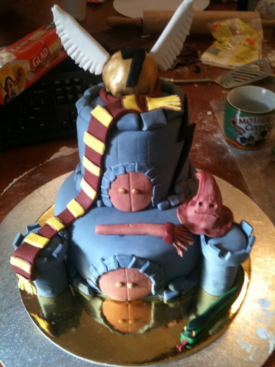 Harry Potter Castle Cake