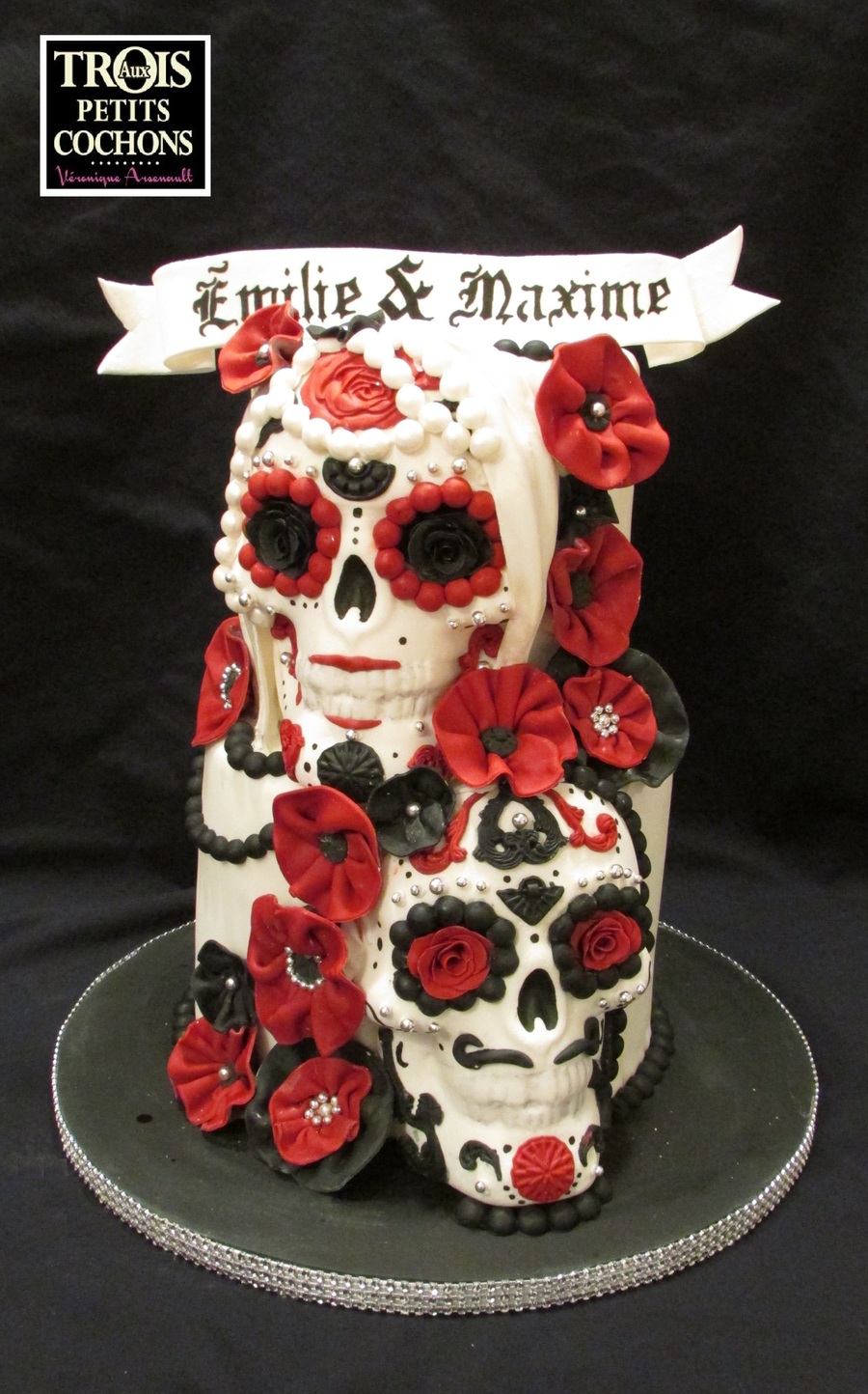 A Skull Wedding Cake - CakeCentral.com A Skull Wedding Cake A wedding cake with a "mexican skull"