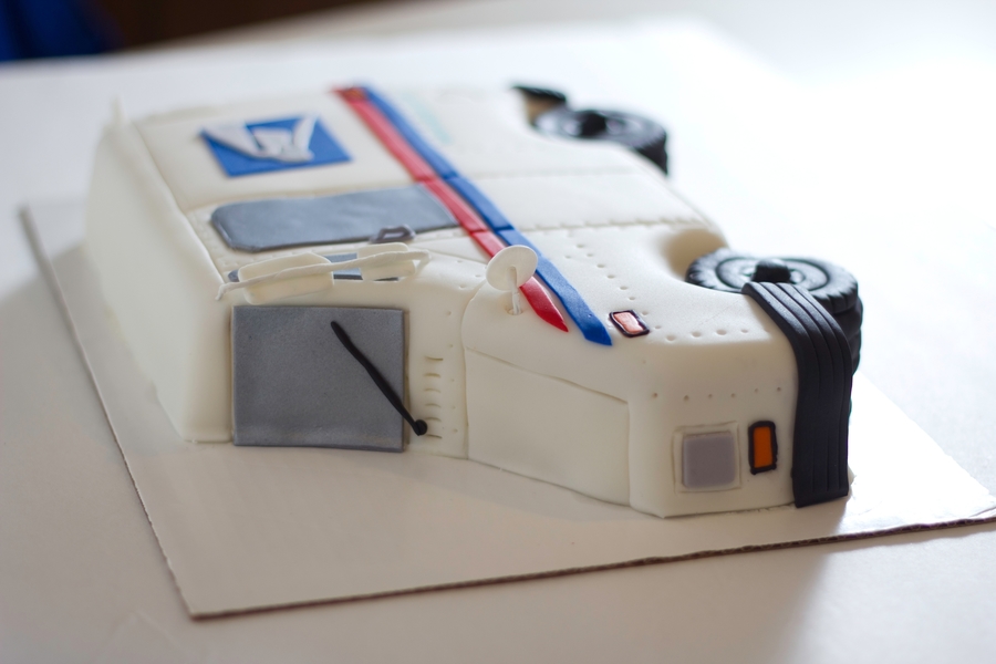 Usps Mail Truck Cake Cake Outside The Box