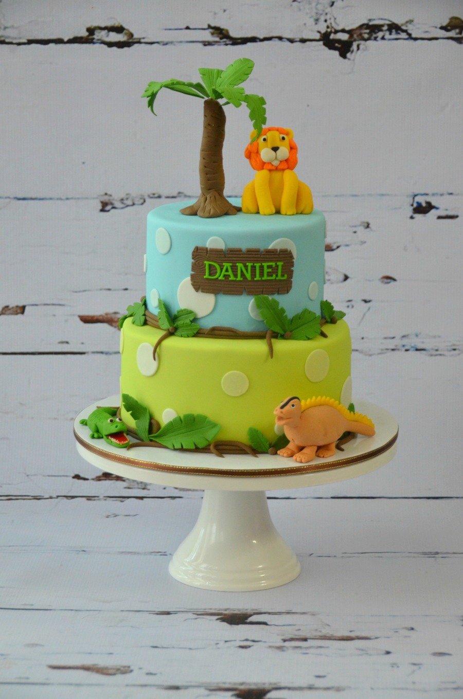 Jungle Theme Cake