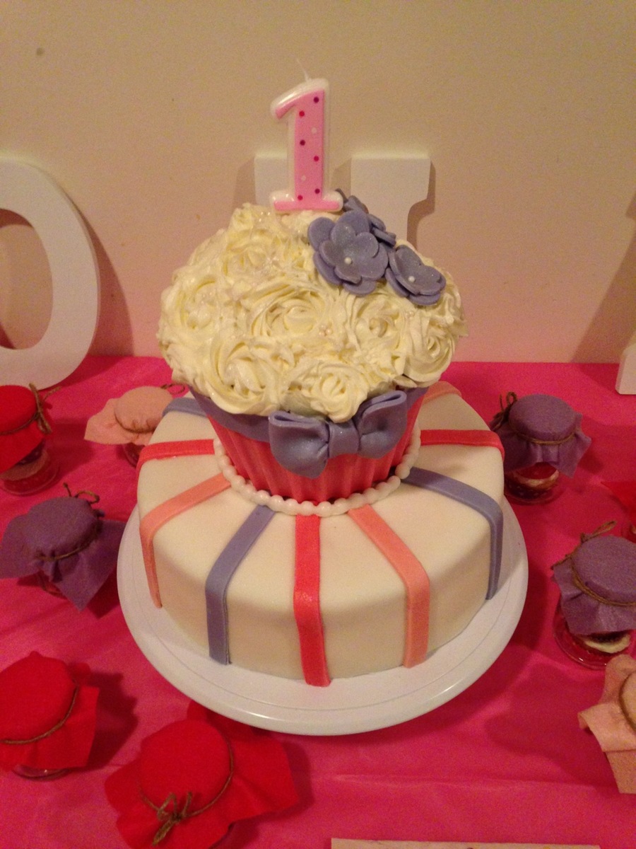 My Babys First Birthday Cake Cakecentralcom