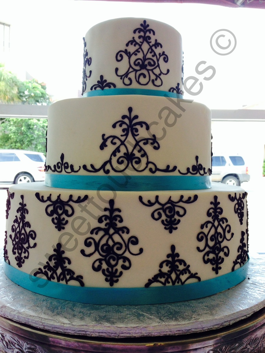 Damask Cake