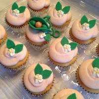 Sweet Pea Baby Shower Cupcakes Fondant adorns these adorable sweet pea cupcakes